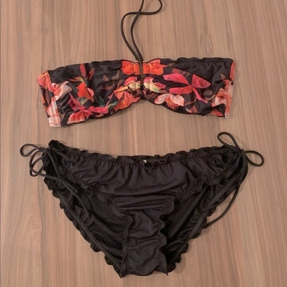 Other - Dolores Cortes size M bikini